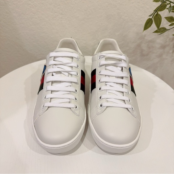 Gucci x Disney Womens ACE Donald Duck Patch White Sneaker Size 36 New in Box - Picture 3 of 11